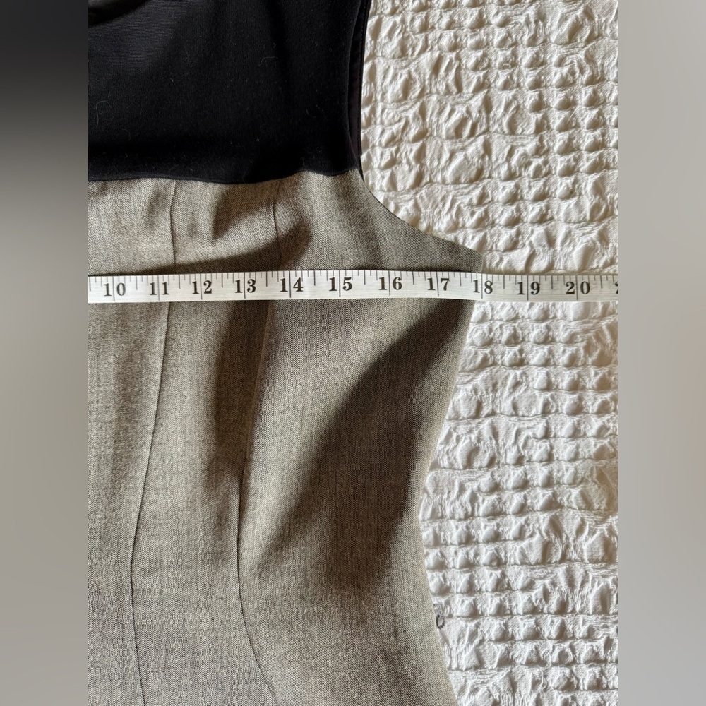 Iris Setlakwe Two-Tone Sheath Dress Black Gray Sleeveless Fitted Classic Size 8 - Picture 7 of 11